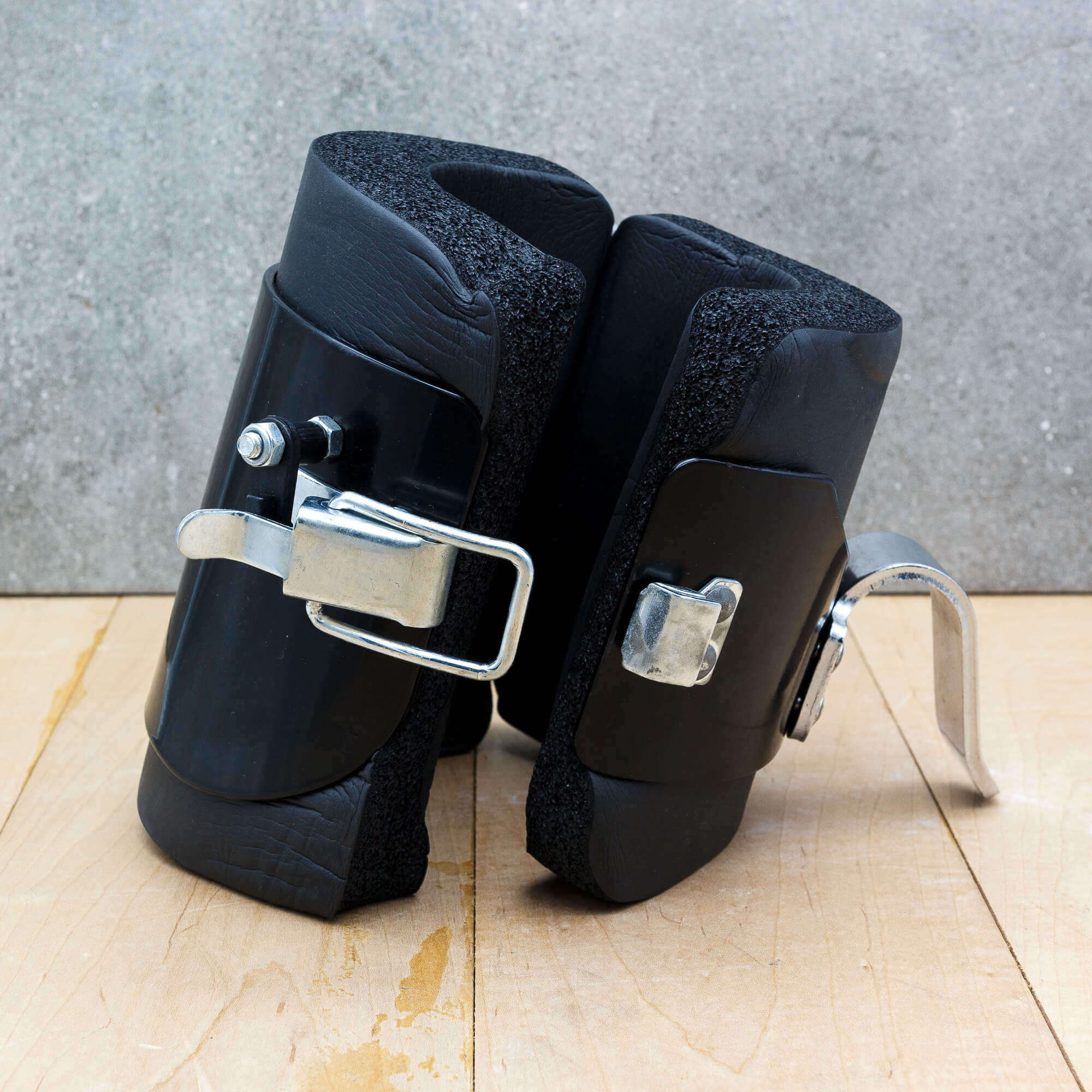 TheRack.Co Basics Anti-Gravity Inversion Boots - Image 7