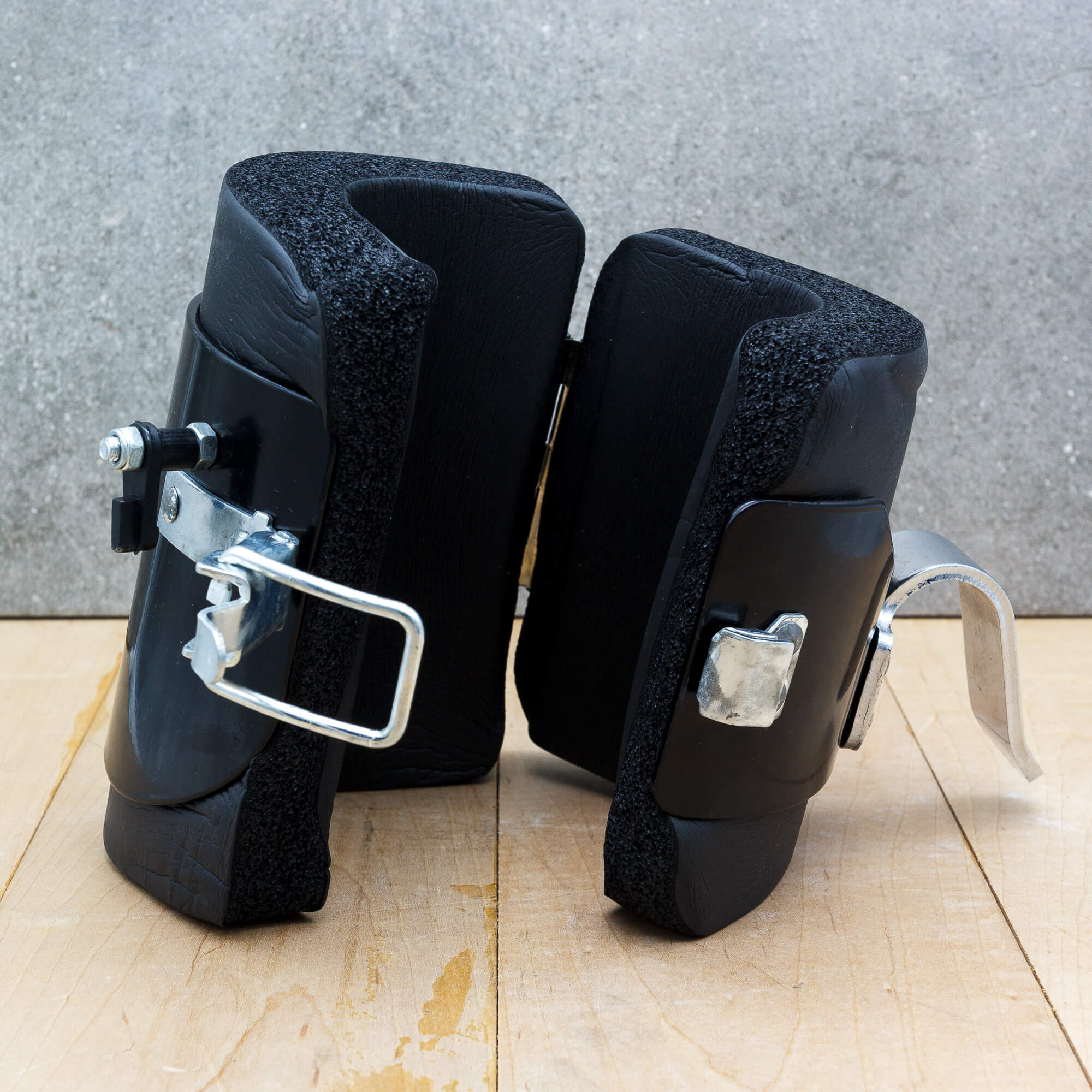 TheRack.Co Basics Anti-Gravity Inversion Boots - Image 9