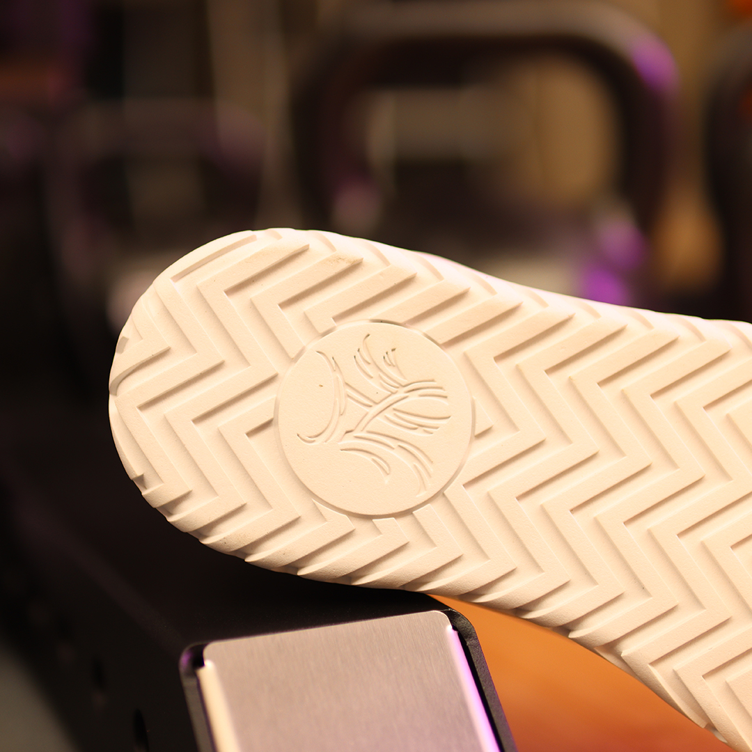 Notorious Lift Sumo Sole Gen 3 White Katana - Image 6